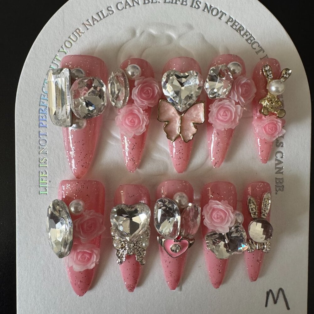 SIZE M Handmade stiletto Press On Nails - luxury design Reusable & Glue include